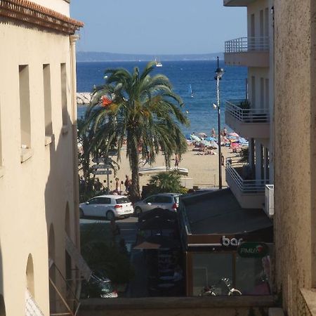 Hotel L'Oustaou Le Lavandou Room photo